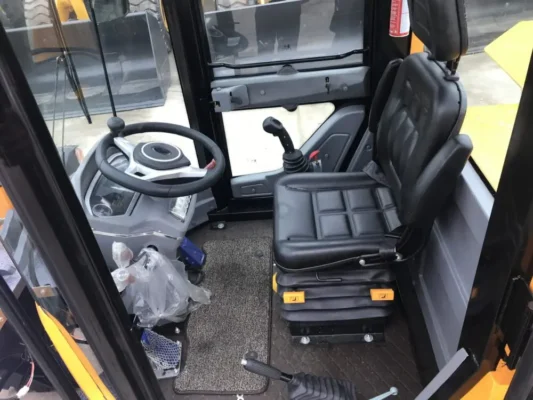 cabin máy xúc lật Laigong WL936T