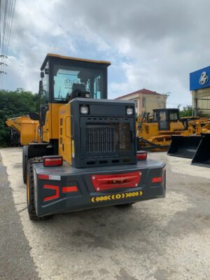 máy xúc lật cần dài laigong wl928la