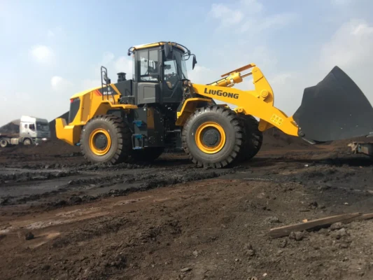 máy xúc lật liugong gầu 4.2m3