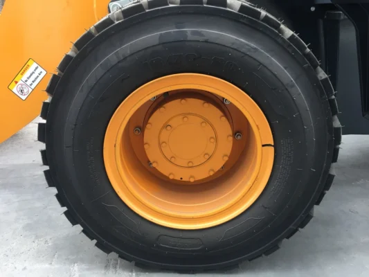 lốp máy xúc lật laigong wl930