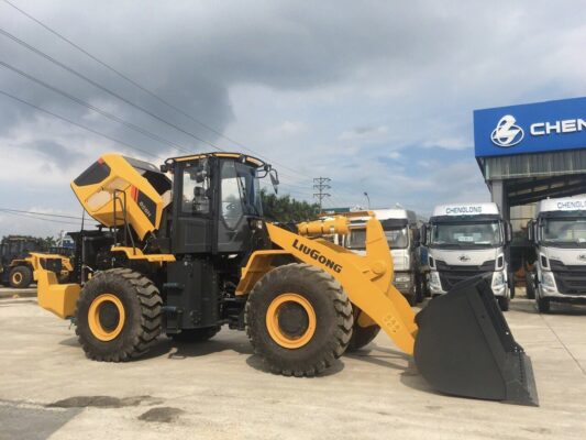 máy xúc lật Liugong CLG856H