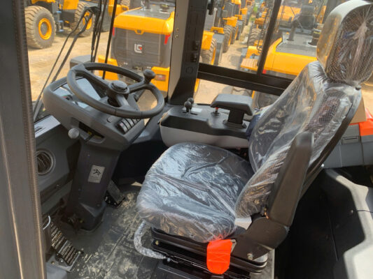 cabin máy xúc lật liugong clg856hse